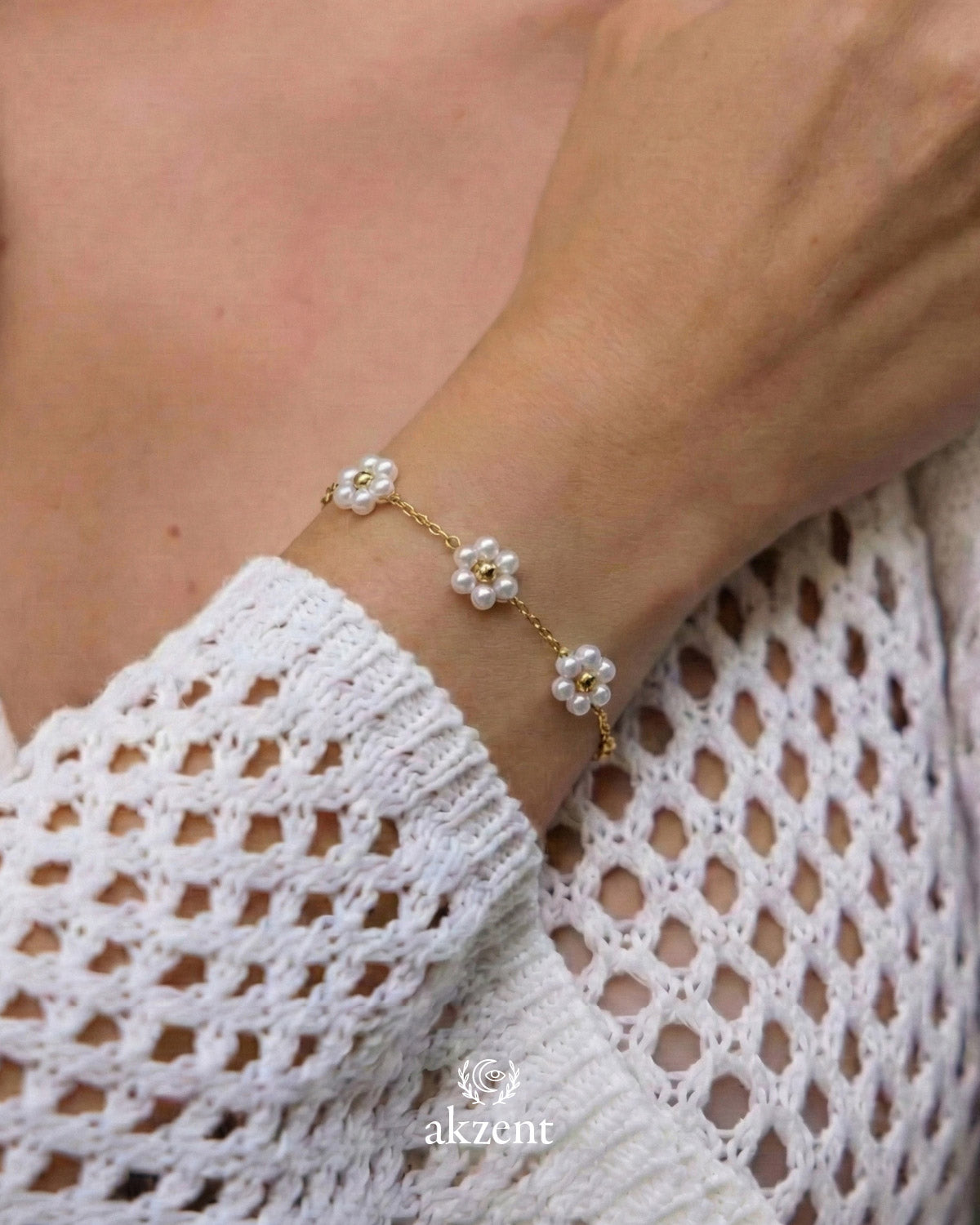 Akzent "Jaika" Armband mit Rojana mit Blüten