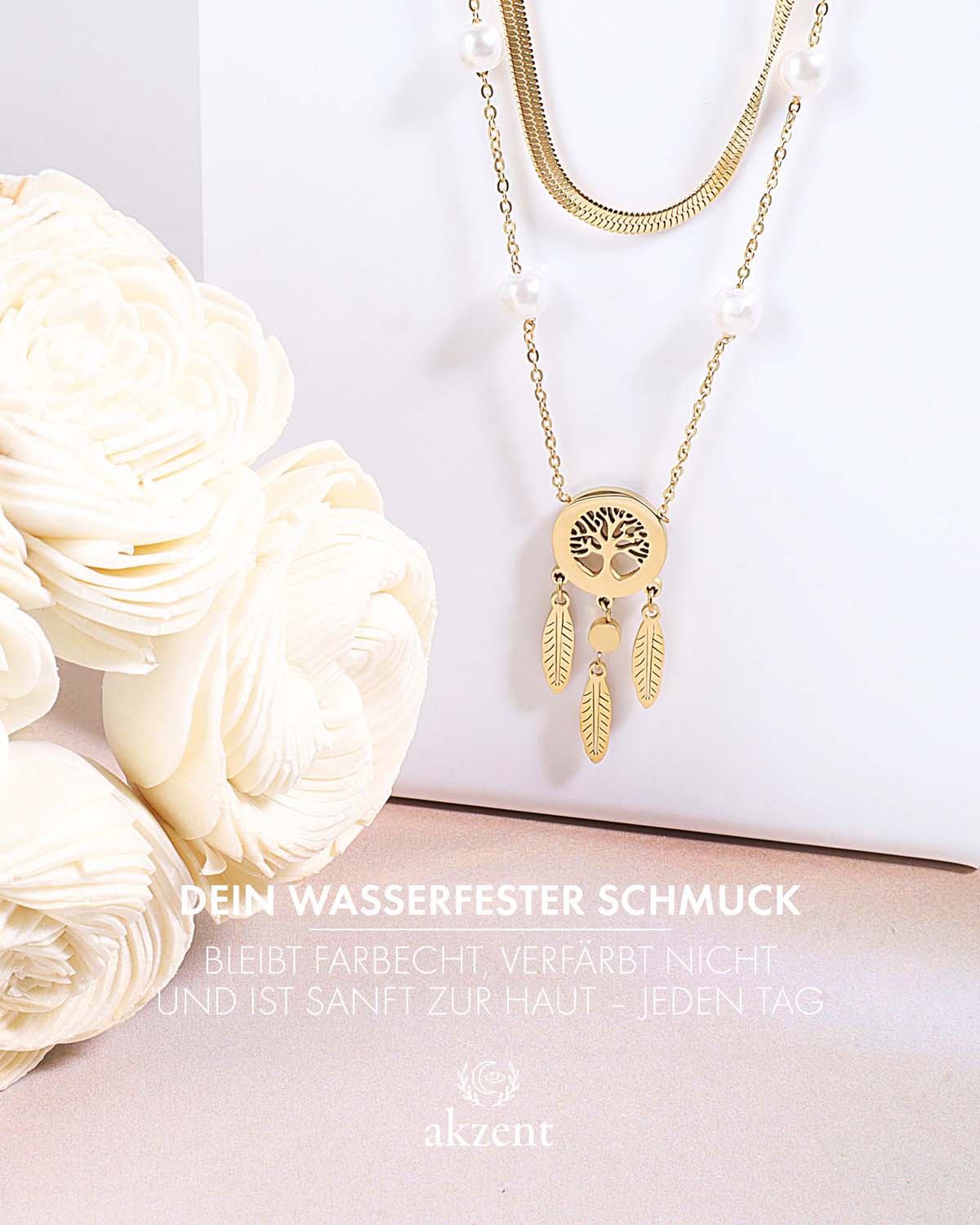 Akzent "Freia" Layering Halskette mit Lebensbaum & Feder Anhänger